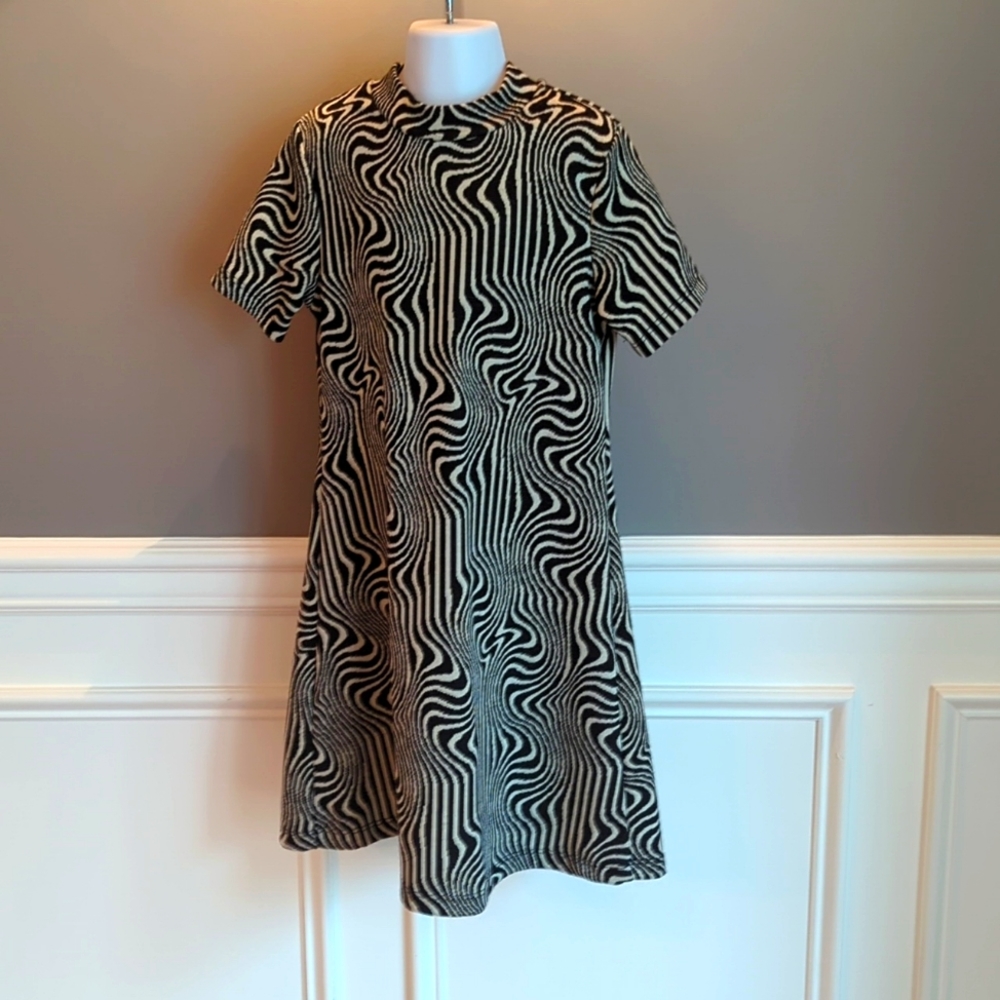 Girl Zara dress Size 9